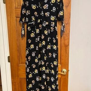 Vneck floral maxi dress